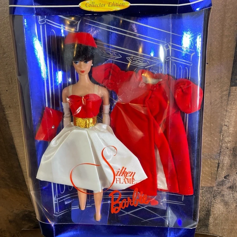 1997 Silken Flame Barbie‎ 1962 Fashion Reproduction Collector Ed Vtg & Ornament